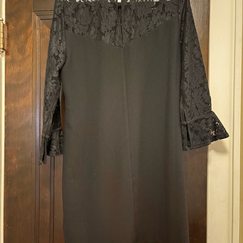 Laundry By Shelli Segal Black Sheath Dress with Bell Sleeves